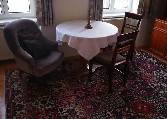 Garconniere Im Ehemaligen Austria Apartment