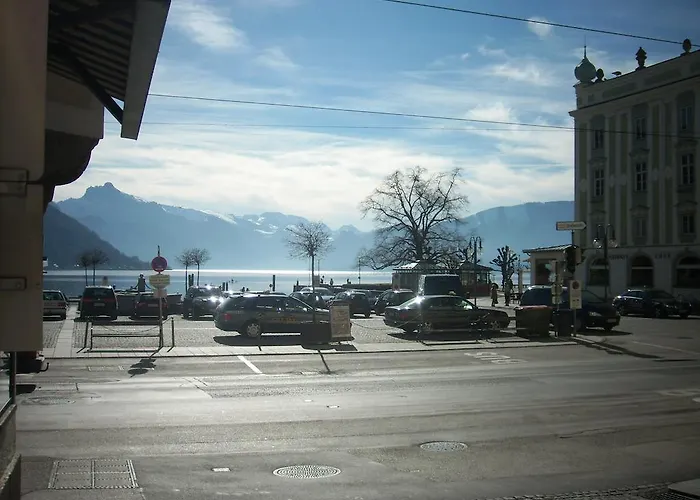 Garconniere Im Ehemaligen Austria Gmunden